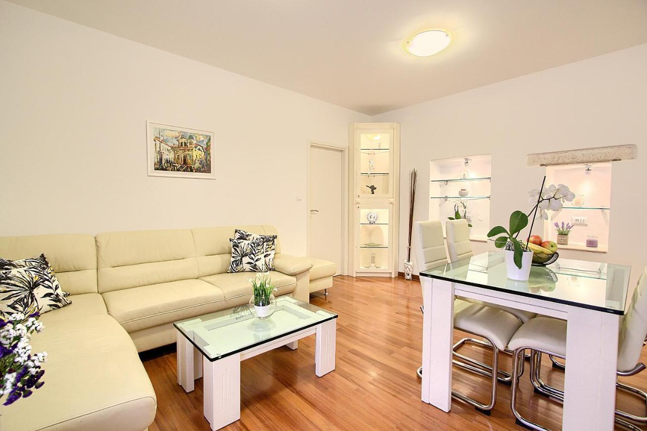 Old Town Dubrovnik R&C Apartment Екстер'єр фото